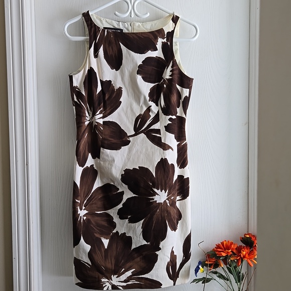 Jones New York | Y2K Sleeveless Floral Sheath Dress Brown White - Picture 6 of 8